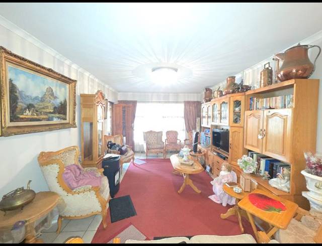 3 BEDROOM HOUSE FOR SALE IN ELIM